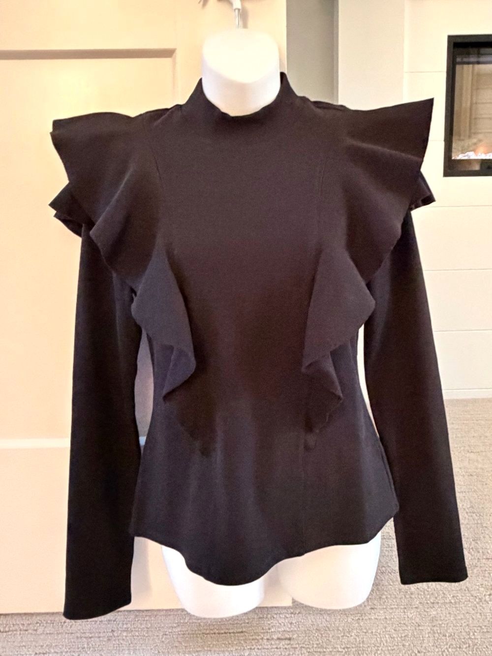 VERONICA BEARD Chic Ruffle Flutter Sleeve Black Ribbed Top Sz M NWT $368!!